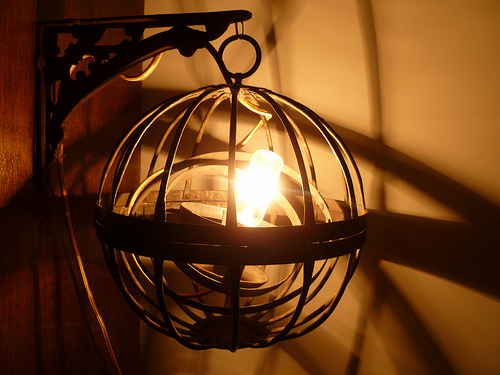 Lampe steampunk armillaire steampunk buy now online