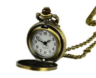 Finejo Retro Bronze Steampunk Quartz Pocket Watch Pendant Chain Clock steampunk buy now online