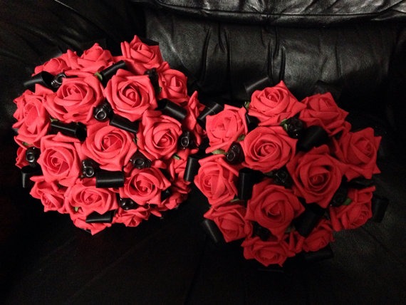 Red rose, black ribbon and skull wedding bouquet. Alternative. Gothic. steampunk buy now online