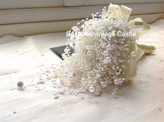 winter wedding bouquet, ivory, Pearl bouquet, crystal, pearl bouquet, great price, snow, Christmas, ivory, traditional, bride, white wedding steampunk buy now online
