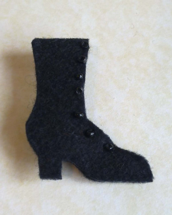 SALE Victorian Boot Brooch - black felt Steampunk, Neo Victorian or Steamgoth pin steampunk buy now online
