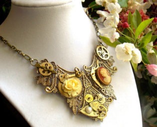 Victorian Steampunk Necklace "Memory" by TimeMachineJewelry steampunk buy now online