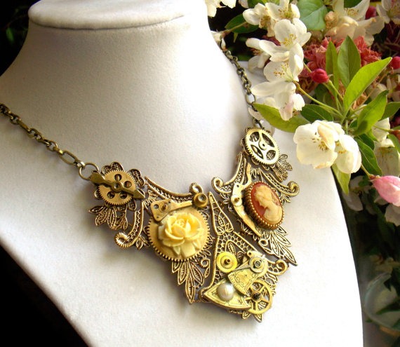 Victorian Steampunk Necklace "Memory" by TimeMachineJewelry steampunk buy now online