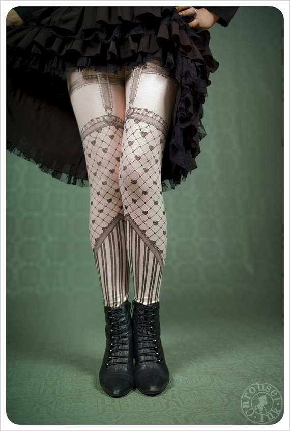 Sweetheart Garter Leggings - Fishnet - legwear - womens leggings - pale pink by Carouselink steampunk buy now online