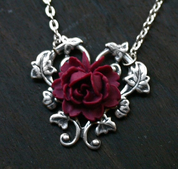 Red Rose Necklace - Alice in Wonderland by robinhoodcouture steampunk buy now online