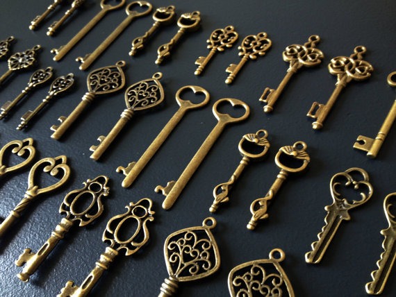 Keys to the Kingdom - Skeleton Keys - 75 x Vintage Keys Antique Bronze Brass Skeleton Keys Old Skeleton Set by thejourneysend steampunk buy now online