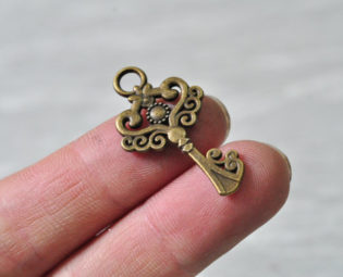 30pcs Antique Bronze Key Charm Pendant 33x18mm N168 by BeadSources steampunk buy now online
