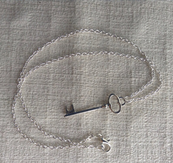 Steampunk Skeleton Key Necklace, steampunk jewelry by Sheilasattic steampunk buy now online