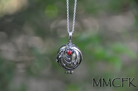 Vampire Diaries Antique Steampunk Jewelry Locket Elena Necklace VERVAIN FILLED with 18 inches 925 Sterling Silver Chain by MMCFK steampunk buy now online