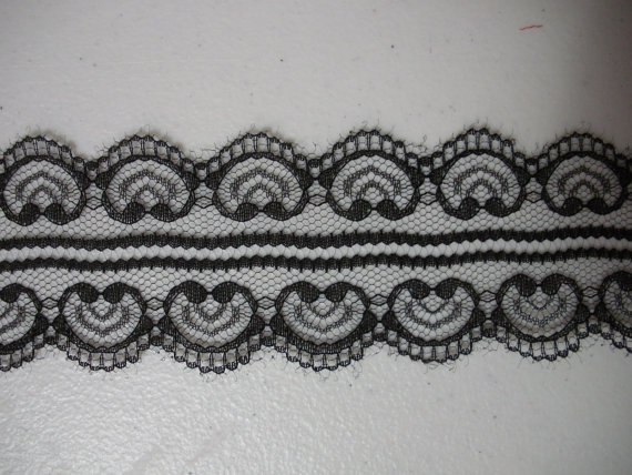 Black Flat Scalloped Edge Lace ... 2 1/4 Inch Wide ... 3 Yards ... Item No. L103 by frombackthen steampunk buy now online