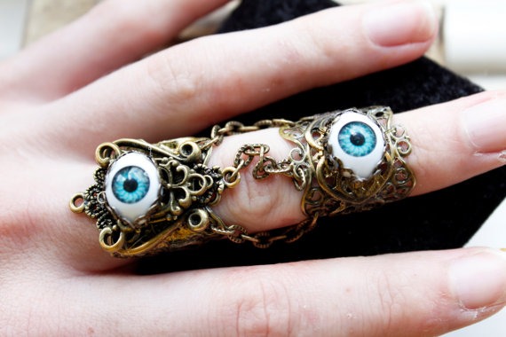Steampunk Armour - Eye Knuckle Ring - Bronze Adjustable by ArmaMedusa steampunk buy now online