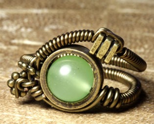 Steampunk Jewelry made by CatherinetteRings: Ring CHRYSOPRASE steampunk buy now online