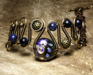 Steampunk jewelry Bracelet made by CatherinetteRings - Lampwork Glass and Spectrolite steampunk buy now online