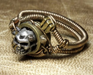 Steampunk Jewelry - skull made by CatherinetteRings steampunk buy now online