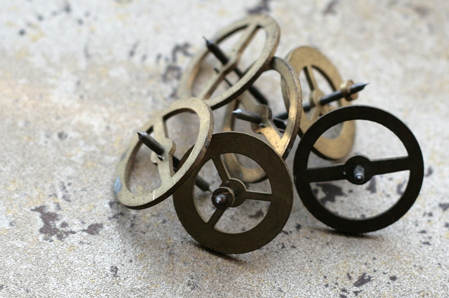 Vintage clock brass gears -- set of 6 steampunk buy now online