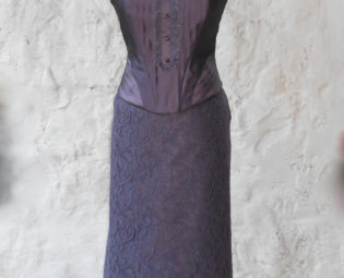 Deep purple / plum - boned - silk corset top - high fashion - steampunk - goth steampunk buy now online