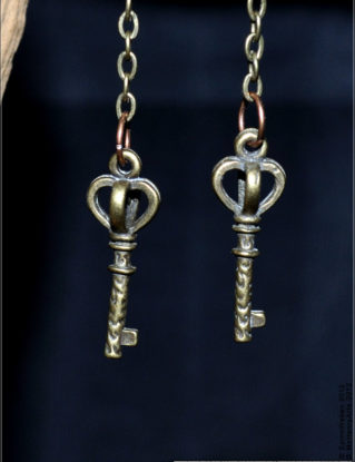 Key Earrings - Steampunk, small, bronze, chain, copper ring, ring, copper, handmade, metal - 8,8 cm steampunk buy now online