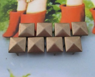 DIY Pyramid Stud--100 pcs 10mm Steampunk antique bronze Square pyramid studs(4 legs) steampunk buy now online