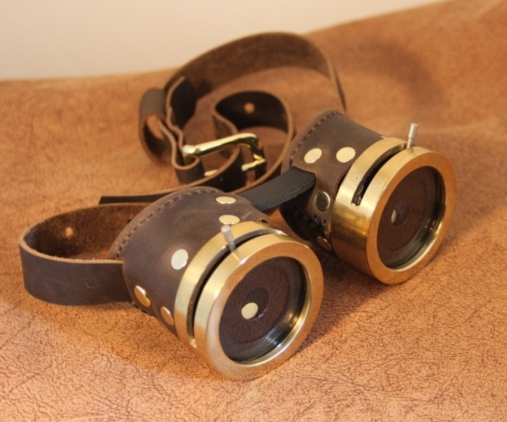 Steampunk goggles Brown leather brass rims and IRIS APERTURES on both sides steampunk buy now online
