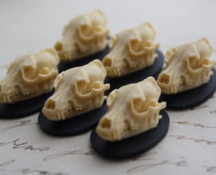 Wolf Skull Cameo Cabs Resin Cabochon Taxidermy Animal Werewolf Wolf Skull Cameo Bat Steampunk Gothic Goth Skull Black Ivory 25x18mm 6 PIECES steampunk buy now online