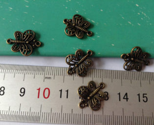 50 pcs Antique Bronze Butterfly fittings Connection of love Charm Pendants 14X17mm B084 steampunk buy now online