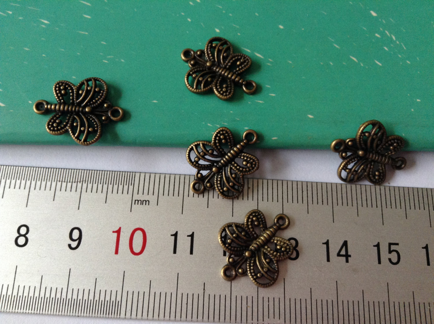 50 pcs Antique Bronze Butterfly fittings Connection of love Charm Pendants 14X17mm B084 steampunk buy now online
