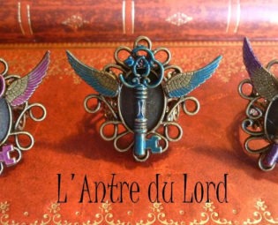 Ring retro copper winged key "Secret's wings" steampunk buy now online