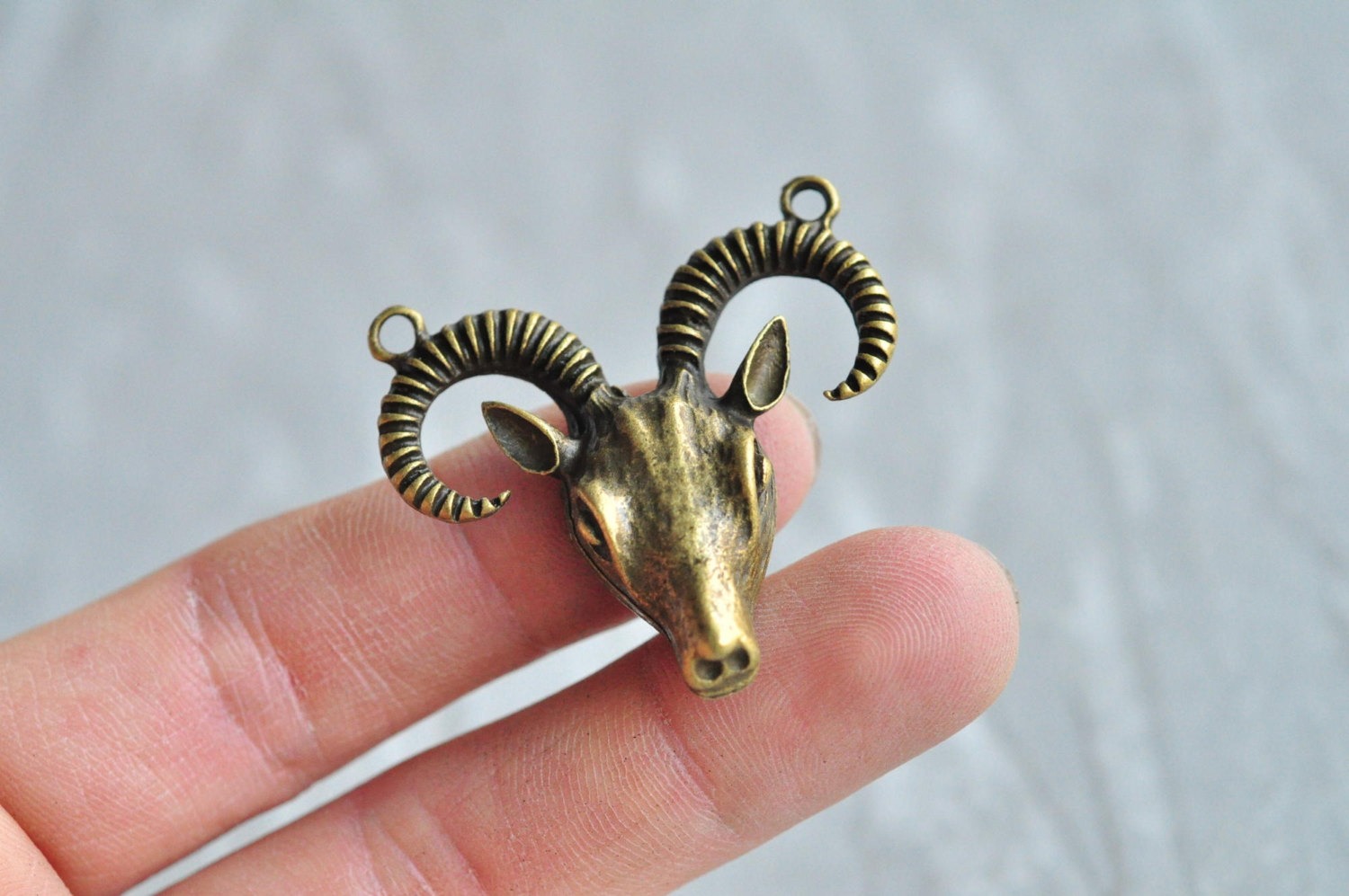 5pcs Antique Bronze 3D Large Sheepshead Charm Pendant Sheep Head Charm Connector 39x40mm PP648 steampunk buy now online