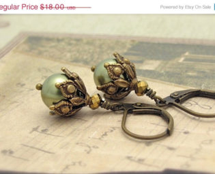 ON SALE - FREE Shipping Pearl Earrings Ornate Steampunk Earrings Light Forest Green Drops Swarovski Crystal Pearls Antiqued Goldtone Hawaii steampunk buy now online