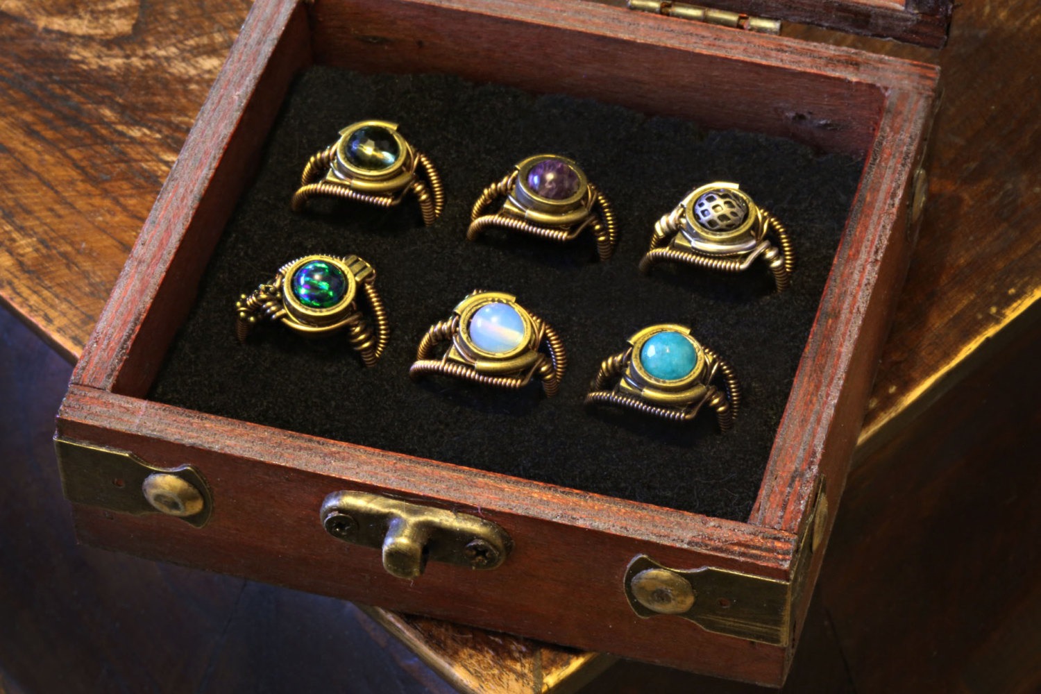 Steampunk Jewelry - 6 Rings in wooden box - Size 8 US - CatherinetteRings 7th anniversary special wholesale price steampunk buy now online