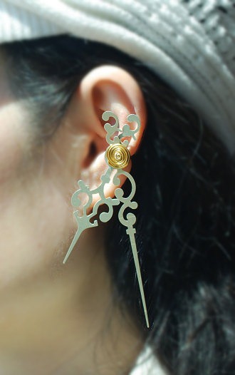 spiral wire & Clock Hands Ear Cuff, Ear Jacket, Ear Wrap steampunk buy now online