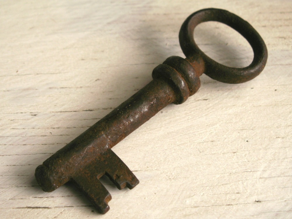 Vintage Skeleton Rusty Key Door Steampunk Brass Poland #007 steampunk buy now online