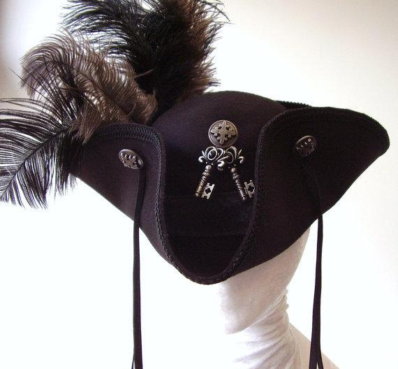 Gothic steampunk pirate hat Alice keys by Blackpin steampunk buy now online