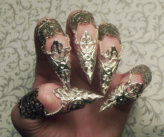 Silver Elven Claw Armor // Set of 5 by JekyllHydeJewelry steampunk buy now online