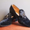 Velvet pilgrim shoes - renaissance shoes - vamp - Marie Antoinette shoes - black shoes - heels - vinatge shoes - black velvet shoes - goth by GoldDustInOurHands steampunk buy now online