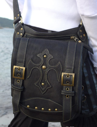Leather Messenger Bag | Shoulder Bag | iPad | leather | Man | Woman | Fashion | Urban | Burning Man | Steampunk | Designer | by offrandes steampunk buy now online