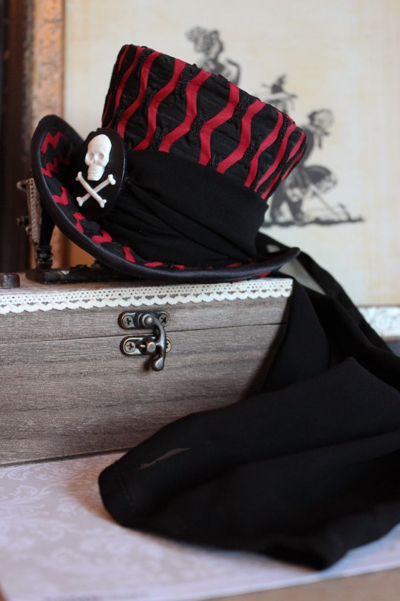 Black and Red Pirate Miniature Top Hat by Northwic steampunk buy now online