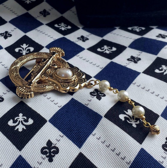 Upcycled Vintage Brooch - Gold-tone, chain, faux pearl accents - Neovictorian, ouji, steampunk, aristocrat, baroque, art nouveau by GhastlyGear steampunk buy now online