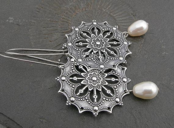 Snowflake. Filigree silver element with a white Swarovski Pearl. Feminine, elegant and festive Earrings. Long dangling earrings by Maymana steampunk buy now online
