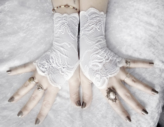 Fingerless Lace Gloves Bridal Wedding Fancy Dress Goth Burlesque Vintage Chic