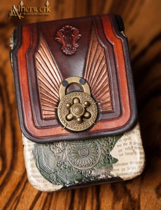 Belt bag of the Alchemist No. 1 by lederatelierberlin steampunk buy now online