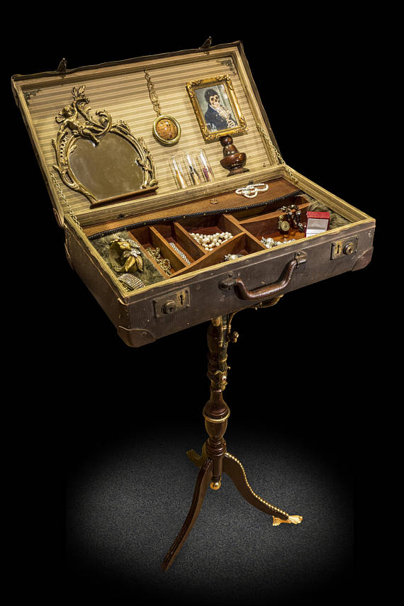 Stourport jewellery stand by Curieaux steampunk buy now online Stourport jewellery stand by Curieaux steampunk buy now online