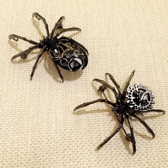 Steampunk Clockwork Gunmetal Spider Brooch - Steam Punk Clockwork Jewelry by spankyspanglerdesign steampunk buy now online Steampunk Clockwork Gunmetal Spider Brooch - Steam Punk Clockwork Jewelry by spankyspanglerdesign steampunk buy now online