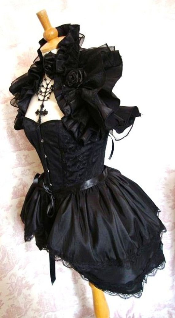 Plus Size ANGELIQUE Taffetta BURLESQUE Bustle Skirt Steampunk Goth by GothicBurlesque steampunk buy now online