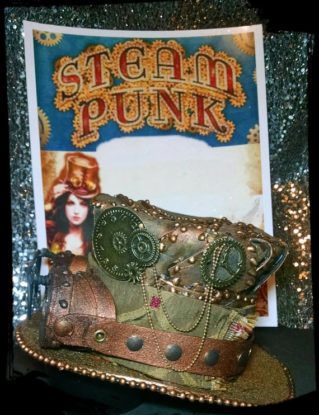 Steampunk top hat featuring hand crafted steampunk goggles, mini mad hatter steampunk top hat, cosplay top hat by Girlsjustwannahavfun steampunk buy now online