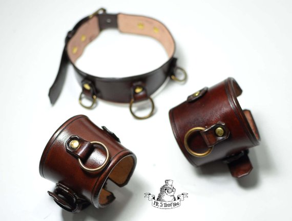 Casual cuffs and collar set by TimmyHog steampunk buy now online