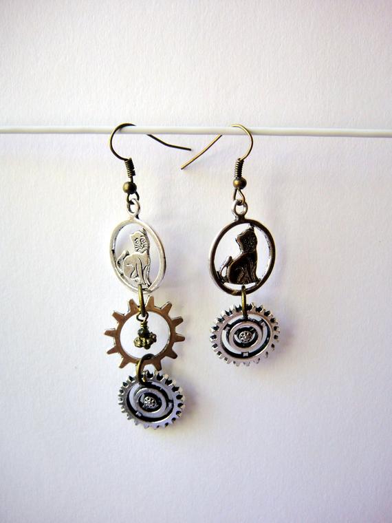 Asymmetric Steampunk cat earring for women. Mismatch earrings. by YuliaBaileY steampunk buy now online