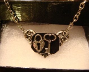 Victorian Style Heart Lock and Key Necklace in Antique Silver (1115) by ClockworkAlley steampunk buy now online