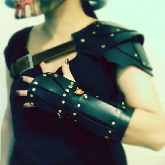 Steampunk Fantasy Medieval Viking armor arm Cosplay shoulder outfit by ProgettoSteam steampunk buy now online Steampunk Fantasy Medieval Viking armor arm Cosplay shoulder outfit by ProgettoSteam steampunk buy now online