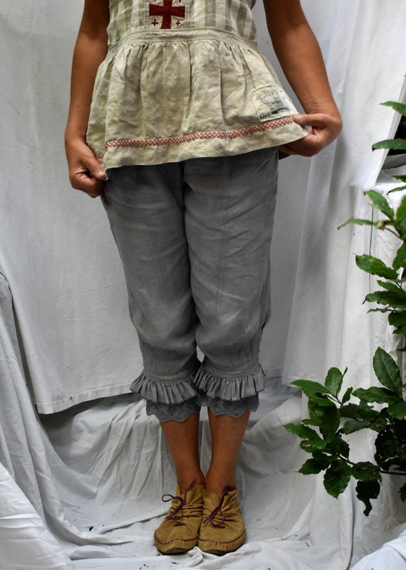 Linen steampunk bloomers, MADE TO ORDER lagenlook ruffled trousers, vintage Irish linen damask Victorian Edwardian pantaloons pants culottes by MaisonRogue steampunk buy now online